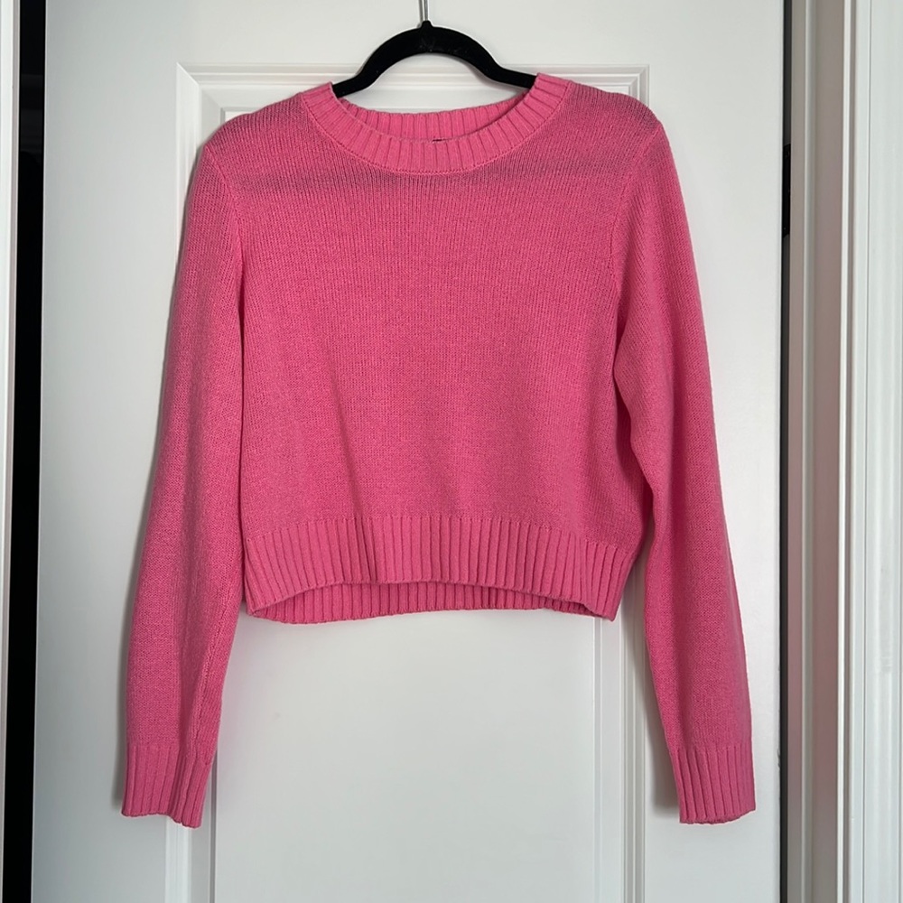 H&M Pink Cropped Sweater